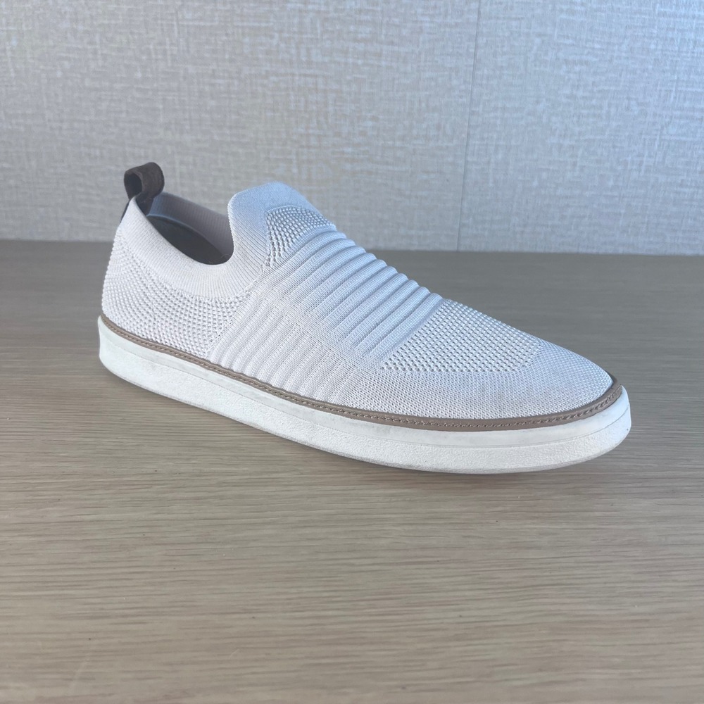 LifeStride Womens White Knit Slip On Sneakers Leopard Heel Accent Size 9M